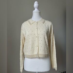 STATEMENTS Cream Wool Blend Pearl Preppy Coquette Collared Cardigan Size M‎